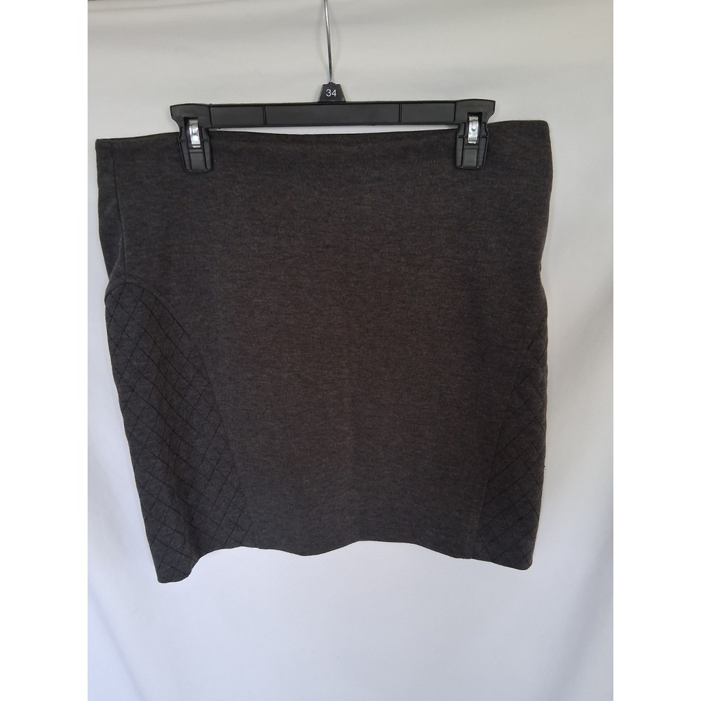Womans Gray Vera Wang Skirt size 8